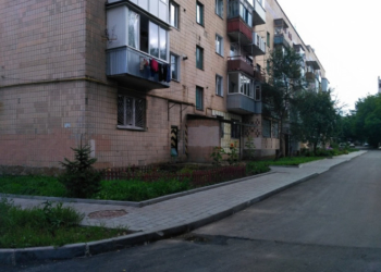 У дворі на Протасевича, 14 завершують ремонт