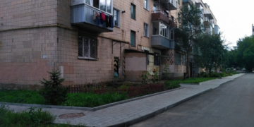 У дворі на Протасевича, 14 завершують ремонт