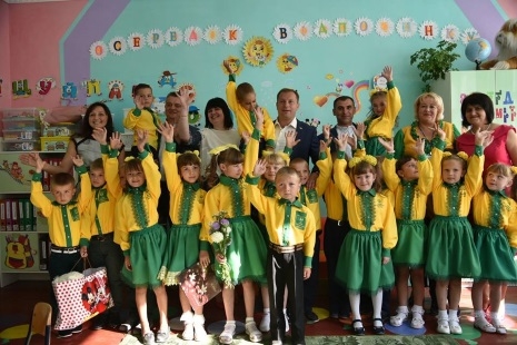 Першачки Яблунівської ЗОШ уже оцінили позитивні зміни від впровадження “Нової української школи” (фото)