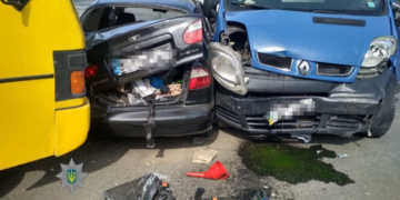 У Тернополі потрійна ДТП (фото)