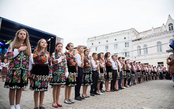 Фестиваль «Борщівська вишиванка» допомагає відродити традиції та оцінити нашу самобутність (фото)