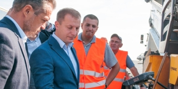 Степан Барна: Перспективи економічного розвитку регіону напряму залежать від якісних автошляхів (відео)