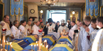 У Ланівцях перепоховують знайдені останки 41-го воїна Армії УНР (фото)