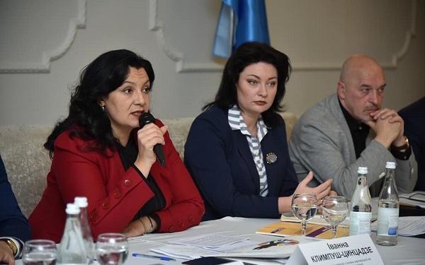 Іванна Климпуш-Цинцадзе: Забезпечення рівності прав чоловіків і жінок можливе лише тоді, коли представники обох статей будуть над цим працювати (фото)