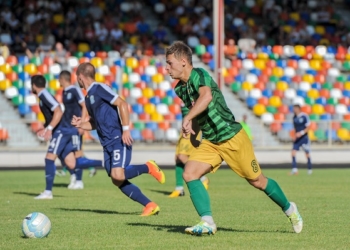 У Тернополі 21 жовтня  зустрінуться “Нива” та “Чайка”