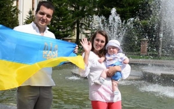 Тернопільська сім’я потрапила у новий кліп відомого голландського діджея (Відео)