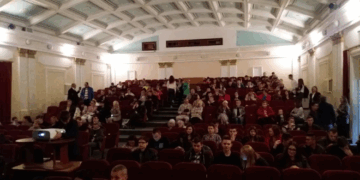 У Тернополі показали “Червоного”