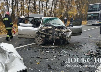 Страшна ДТП на Зборівщині: не розминулися два автомобілі