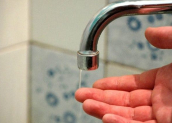 Аварія на водогоні паралізувала центр Тернополя