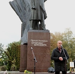 У Тернополі 2019 рік проголошено Роком Степана Бандери