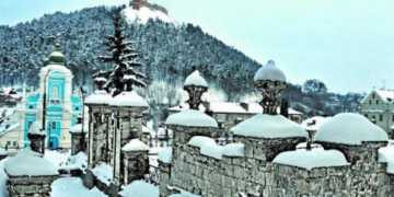 На Тернопільщині пасажирський автобус на великій швидкості збив чоловіка