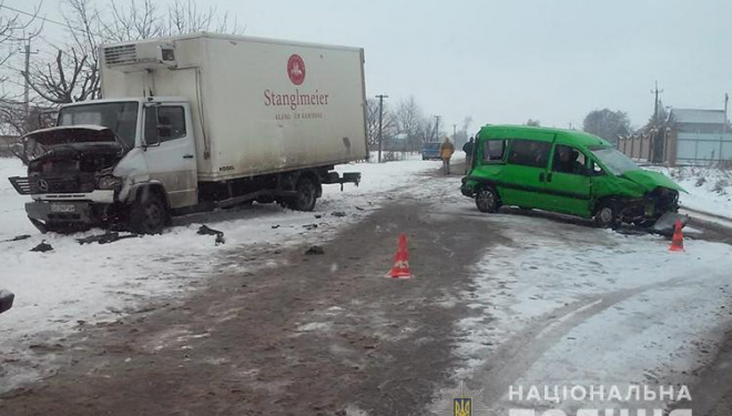 За шість годин четверга на дорогах Тернопільської області одна людина загинула вісім отримали травми