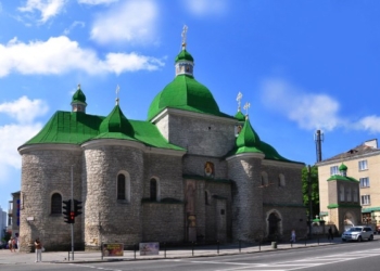 На Тернопільщині побилися священики (Відео)