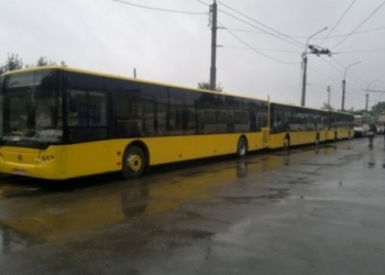 Стало відомо, коли у Тернополі почнуть курсувати нові автобуси