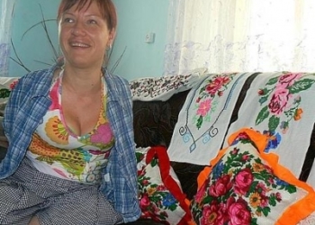 Історія жінки без рук з Залісців приголомшила Україну (Відео)