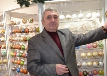 400 тисяч оригінальних ялинкових прикрас тернополяни виготовляють для Європи, США та Канади