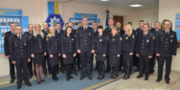 Тернопільські поліцейські вміють не тільки злочинців ловити (Відео)