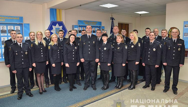 Тернопільські поліцейські вміють не тільки злочинців ловити (Відео)