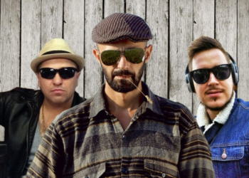 Новий сільський хіт: тернопільський ВІА “Кіп’яток” презентував кліп “Вілледж Стайл” (Відео)