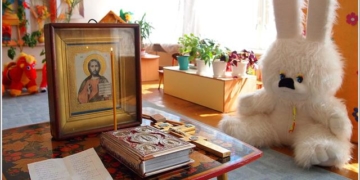 Відомий священик із Тернополя розповів навіщо освячувати помешкання