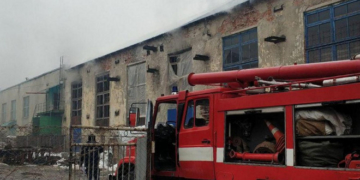 У Тернополі у “промисловому районі” трапилася пожежа (фотофакт)