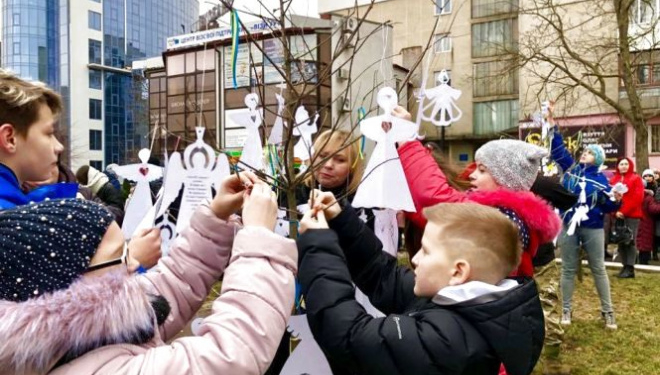 «Ангели пам‘яті»: у Тернополі вшанували Героїв Небесної сотні