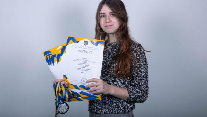 Тернополянка дала фору досвідченим більярдистам