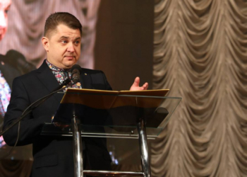 Віктор Овчарук: «Популісти намагаються знівелювати досягнення Порошенка за останні 5 років»