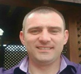 Вся Тернопільщина розшукує ось цього чоловіка (фото)