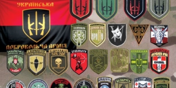 Для підтримки бойового духу українських воїнів у Тернополі видали перекидний календар