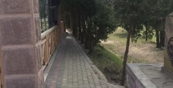У центрі Тернополя перегородили перехід (фотофакт)