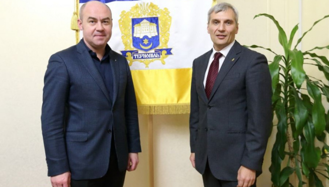 Сергій Надал: «Обирати націоналіста – це прагматичний вибір»