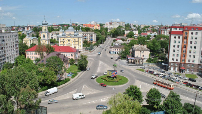 Концепція комплексного озеленення Тернополя: лікуються пошкоджені насадження, висаджуються нові