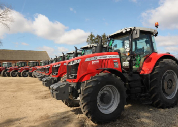 З новою технікою у новий сезон: агрохолдинг CFG/«МРІЯ» презентував оновлений технічний парк