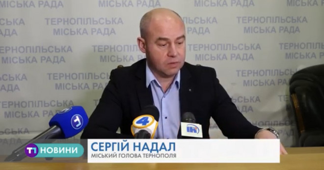 Скандальне будівництво у Тернополі зупинили, а ще – закрили Гаївський міст (Відео)