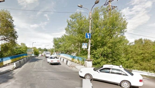 Від сьогодні у Тернополі почали ремонтувати “Горбатий міст”