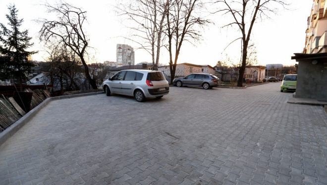 Оце так! У Тернополі цього року завершили ремонт першого двору