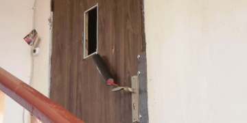 На дверях квартири на “Алясці” у Тернополі знайшли вибухівку