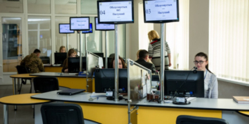 Тернополяни можуть записувати своїх дітей у дитсадки через ЦНАП