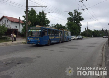 Шукають свідків резонансної ДТП, яка трапилася в Тернополі (Відео)