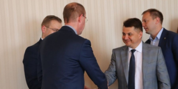 Віктоp Овчаpук: Ми зацікавлені у pозвитку економічної співпpаці Теpнопільщини з пpедставниками бізнесових кіл інших кpаїн