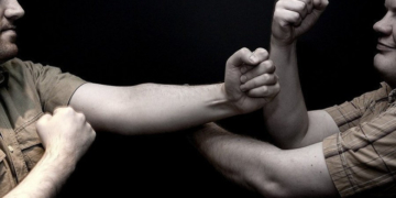 Тернополян закликають повідомляти про домашнє насилля