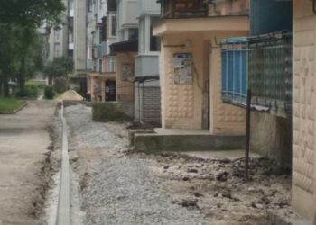 Ще один тернопільський двір ремонтують