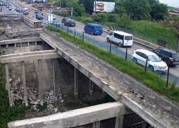 На Гаївському перехресті встановили “ворота”