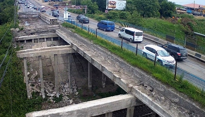 На Гаївському перехресті встановили “ворота”