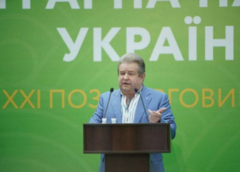 Поплавський: Аграрна партія не дасть вкрасти українські землі чужинцям!