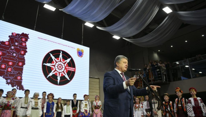 До Тернополя їде Петро Порошенко