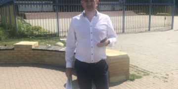 Серед фаворитів на окрузі з центром в Зборові першого зареєстрували Чайківського.