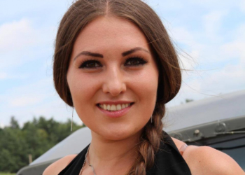 «Голосуючи за Степана Барну ви не лише захищаєте все українське, ви захищаєте свою країну!», – Софія Федина