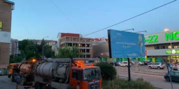 У Тернополі прочистили решітки на центральних вулицях